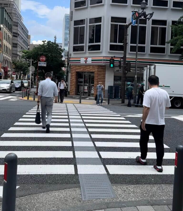 アクセス方法