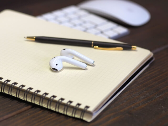 AirPods