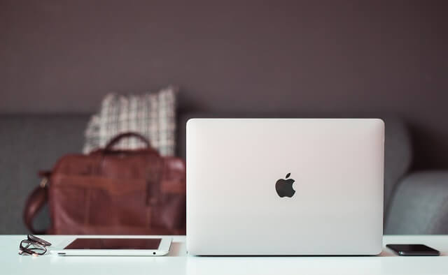mac book