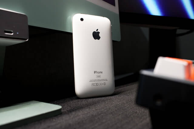 iPhone 3GS